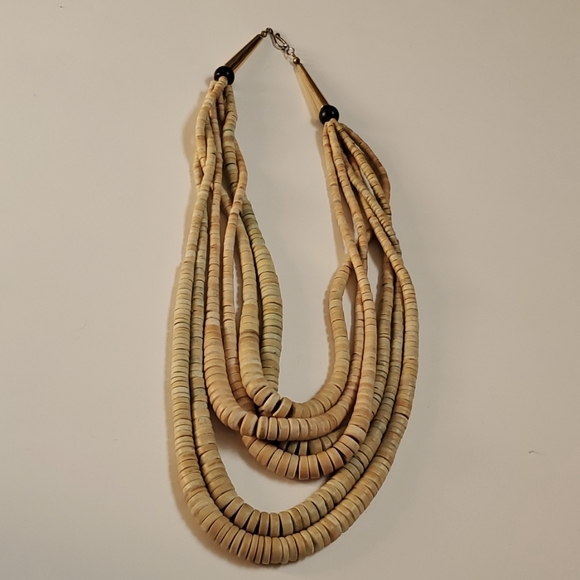 Beaded Boho necklace - Picture 1 of 3